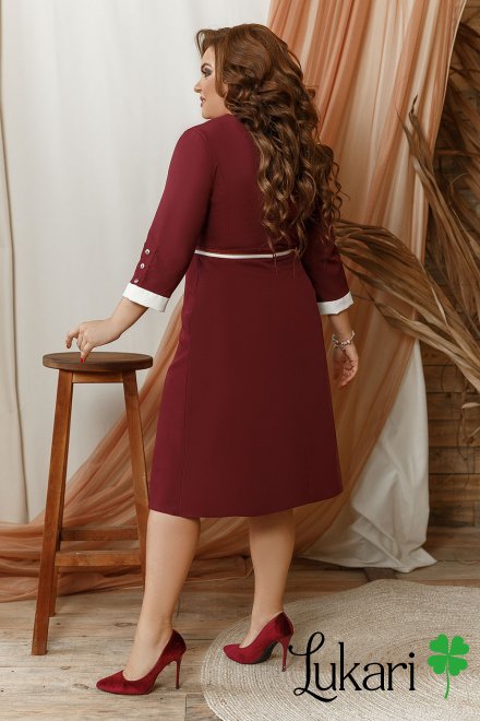 Платье большого размера деловое бордовое, креп-костюмка МРОВ 930-1